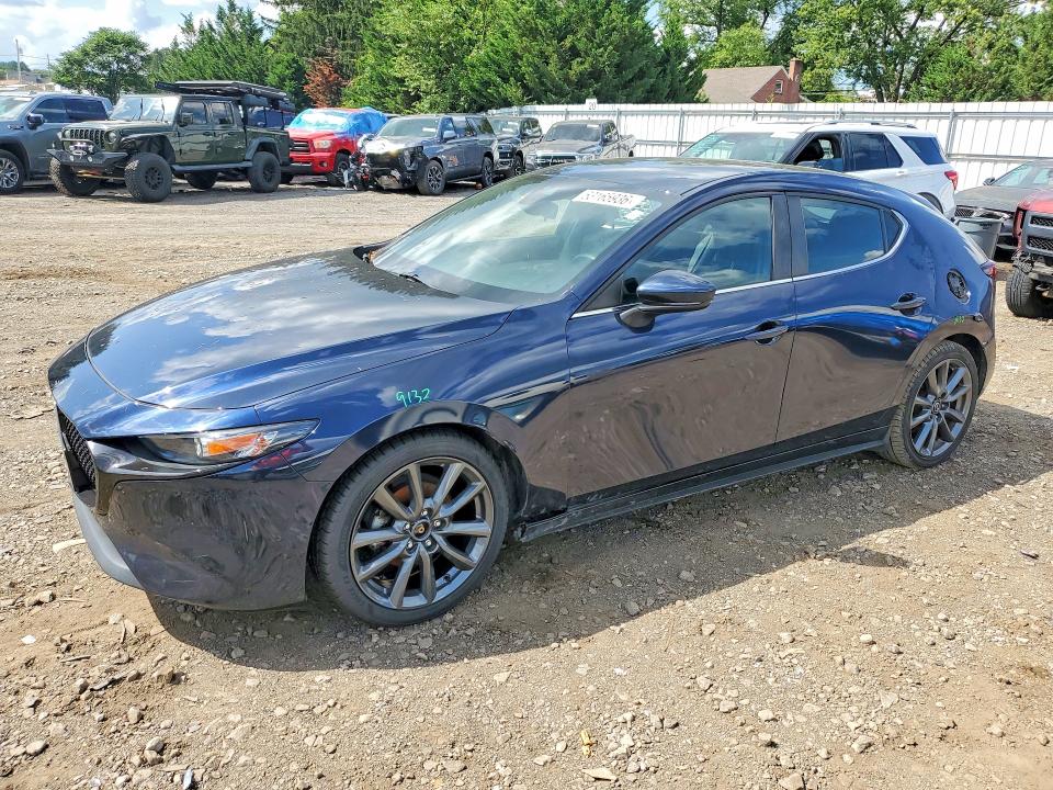 Auction sale of the 2020 Mazda 3, vin: JM1BPALM1L1161285, lot number: 63165936