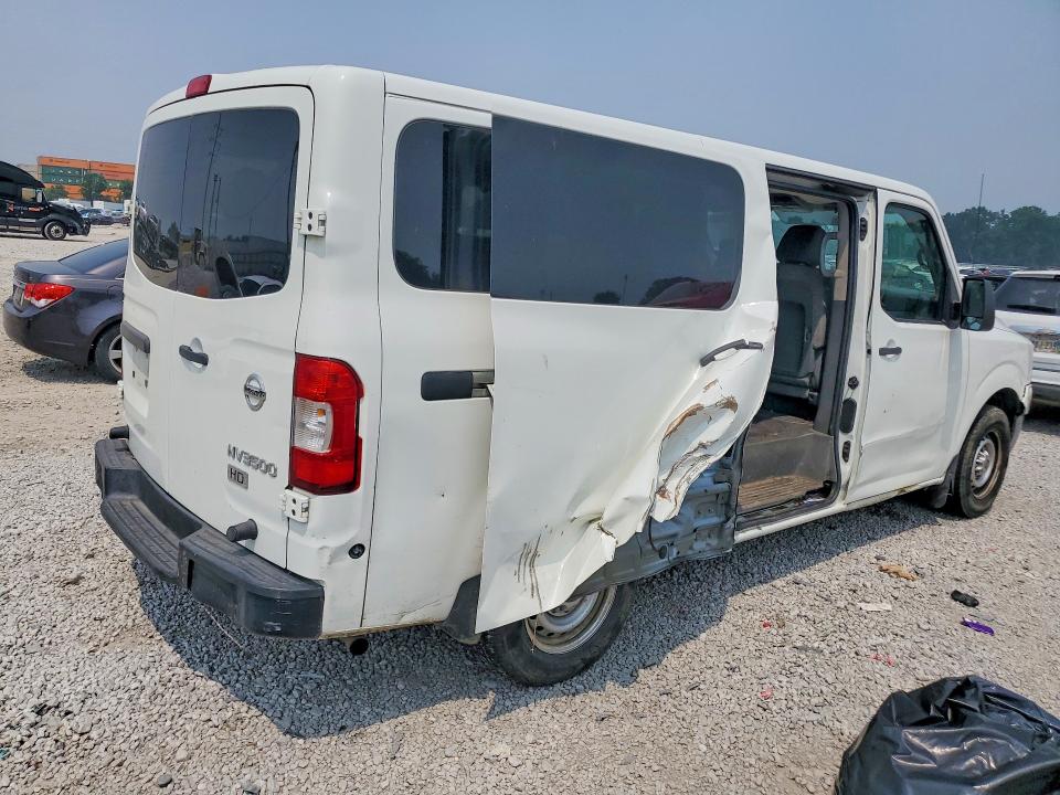 60392806 :رقم المزاد ، 5BZBF0AA5GN855028 vin ، 2016 Nissan Nv مزاد بيع