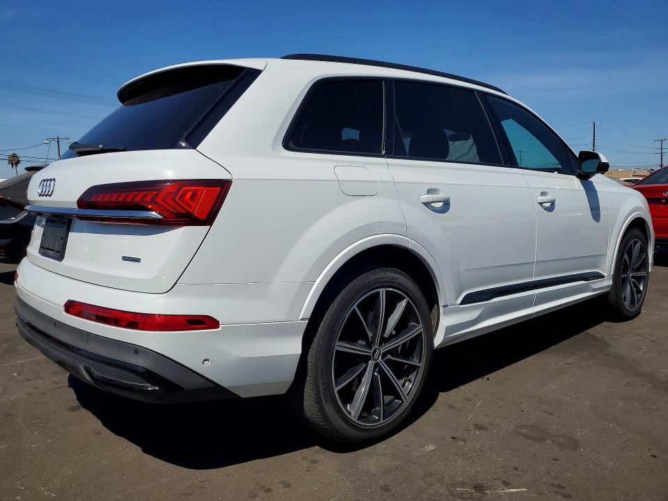 2020 Audi Q7 მანქანა იყიდება აუქციონზე, vin: WA1LXAF70LD011817, აუქციონის ნომერი: 62526216