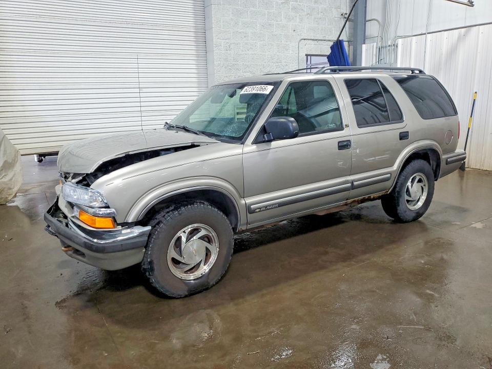 Aukcja sprzedaży 1999 Chevrolet Blazer, vin: 1GNDT13W5X2196411, numer aukcji: 62391066