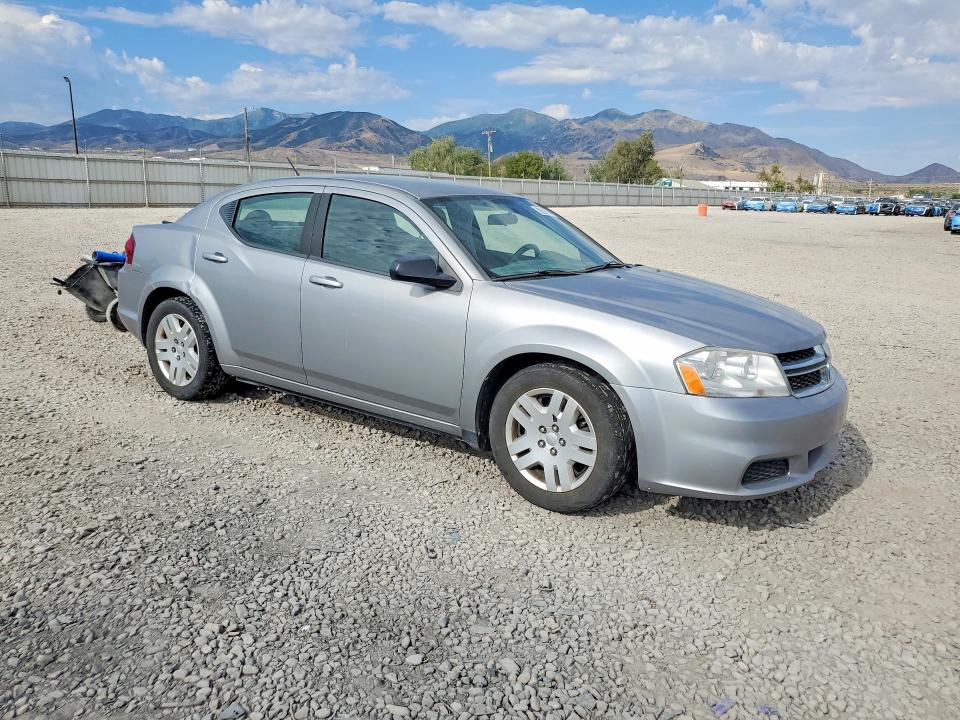 2013 Dodge Avenger მანქანა იყიდება აუქციონზე, vin: 1C3CDZAB0DN620317, აუქციონის ნომერი: 62637076
