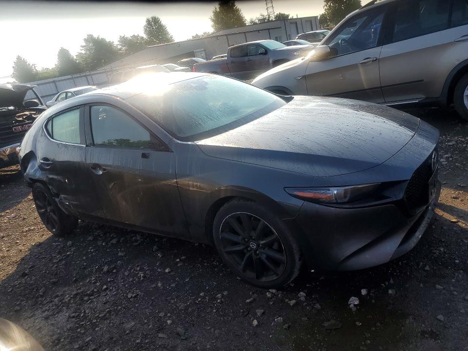 Auction sale of the 2021 Mazda 3, vin: JM1BPBJY0M1333528, lot number: 62782426