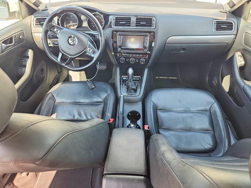 Продажа на аукционе авто 2015 Volkswagen Jetta, vin: 3VWLA7AJ6FM340136, номер лота: 61115296