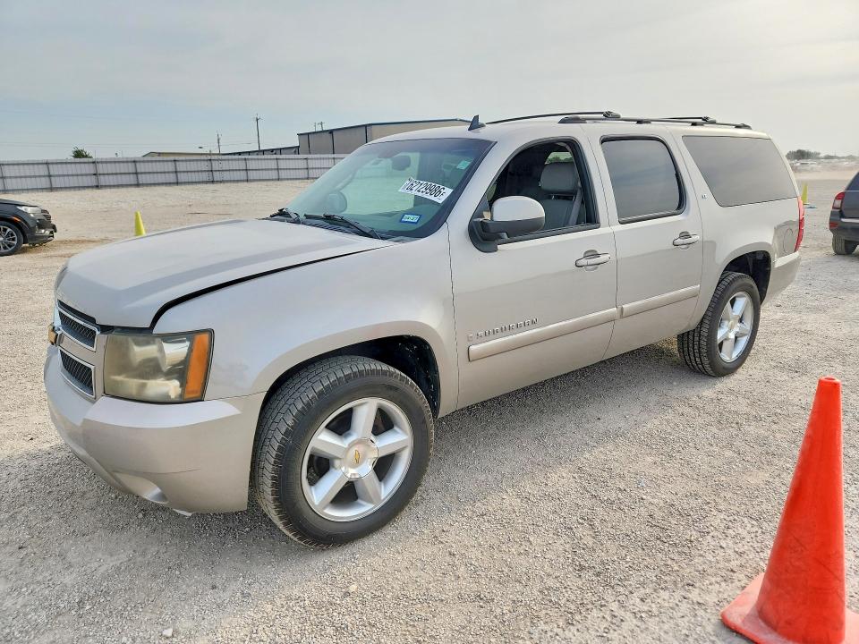 Продажа на аукционе авто 2007 Chevrolet Suburban, vin: 3GNFK16357G105481, номер лота: 62129986