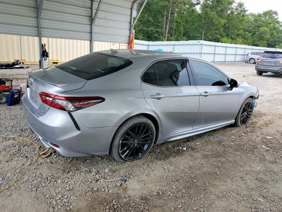 Продаж на аукціоні авто 2022 Toyota Camry, vin: 4T1K61AKXNU715683, номер лоту: 61878286
