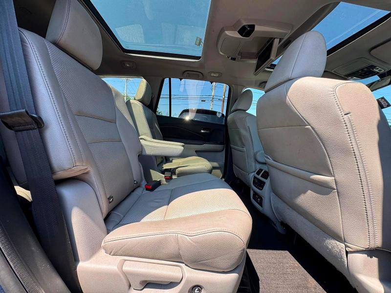 Auction sale of the 2022 Honda Pilot, vin: 5FNYF6H0XNB033816, lot number: 63392986