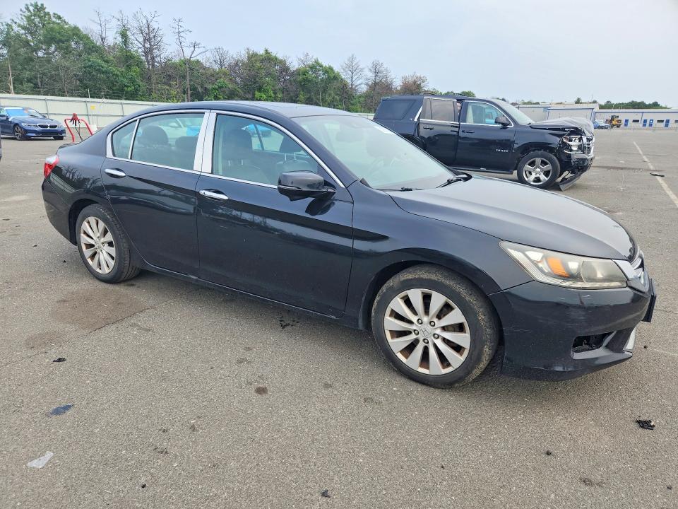 Продажа на аукционе авто 2015 Honda Accord, vin: 1HGCR3F87FA028934, номер лота: 62993166