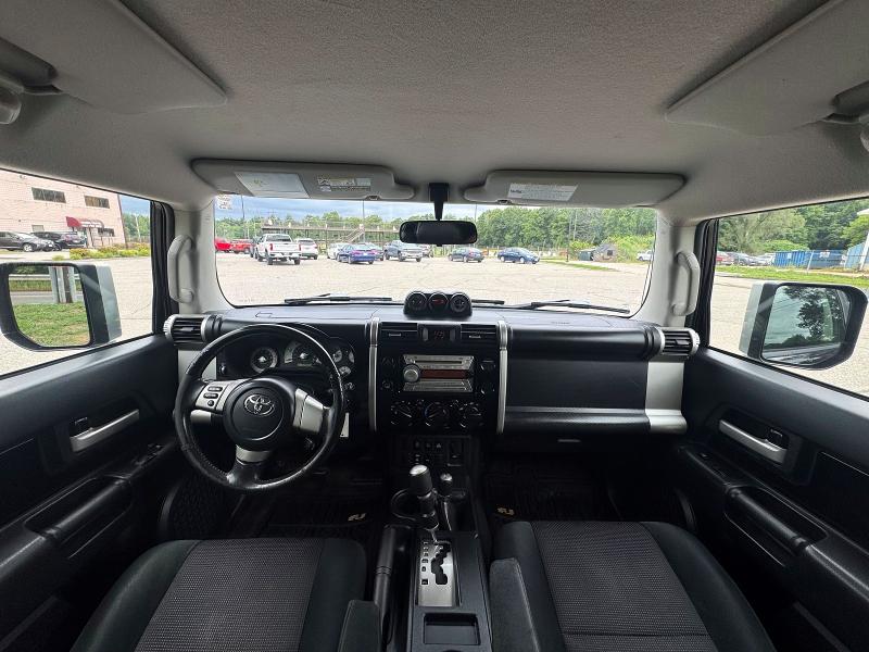 2008 Toyota Fj Cruiser მანქანა იყიდება აუქციონზე, vin: JTEBU11F58K032394, აუქციონის ნომერი: 63433416