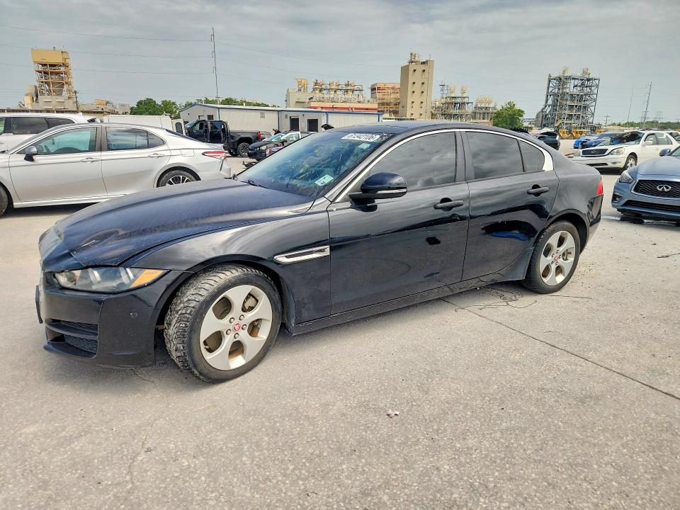 2018 Jaguar Xe მანქანა იყიდება აუქციონზე, vin: SAJAR4FX1JCP39188, აუქციონის ნომერი: 61342106