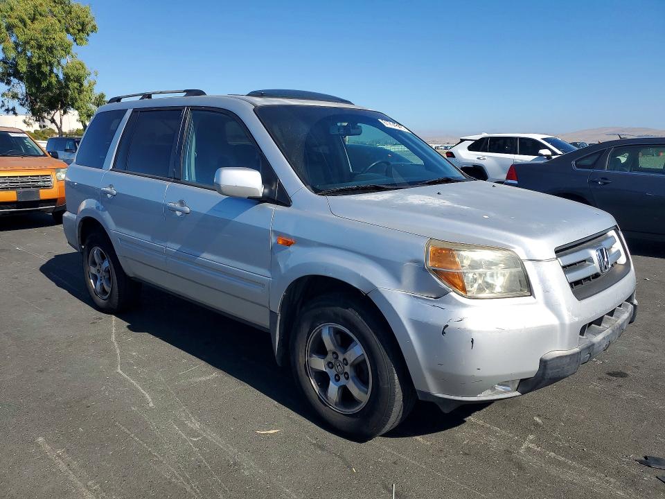 Продажа на аукционе авто 2007 Honda Pilot, vin: 5FNYF18617B011472, номер лота: 61794656
