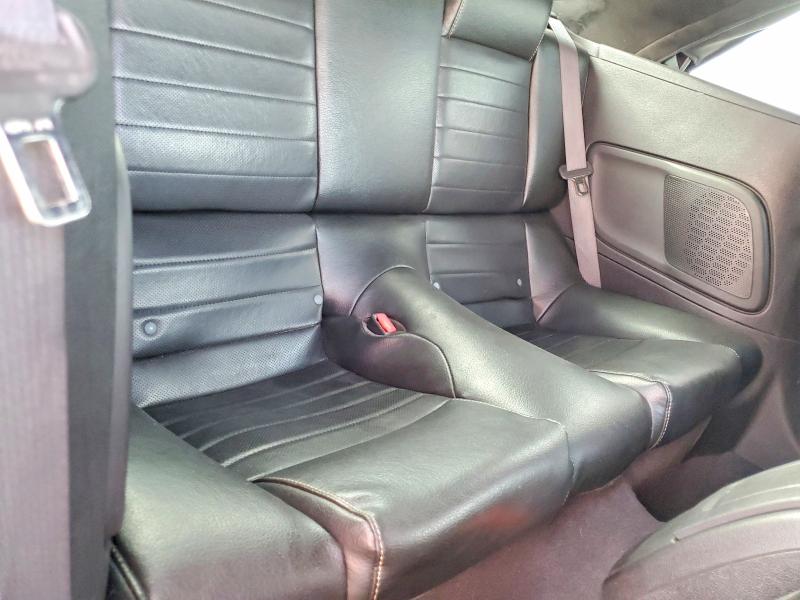 60875126 :رقم المزاد ، 1ZVBP8EN5A5119865 vin ، 2010 Ford Mustang مزاد بيع