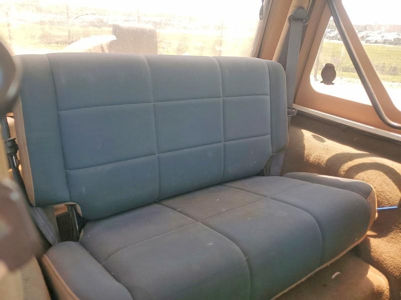 2000 Jeep Wrangler / Tj მანქანა იყიდება აუქციონზე, vin: 1J4FA59S0YP773850, აუქციონის ნომერი: 60839706