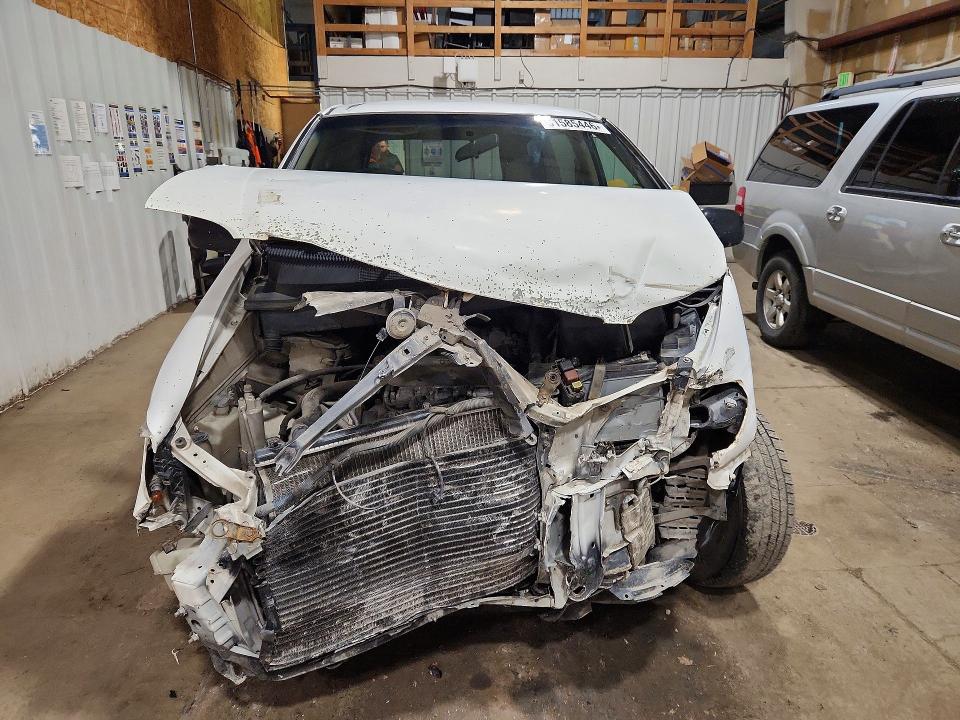 61585446 :رقم المزاد ، 4T3ZF19C0XU152049 vin ، 1999 Toyota Sienna مزاد بيع