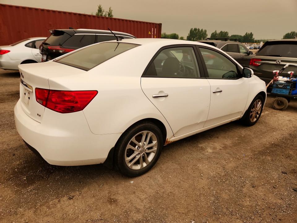 2011 Kia Forte მანქანა იყიდება აუქციონზე, vin: KNAFU4A23B5320776, აუქციონის ნომერი: 58413446