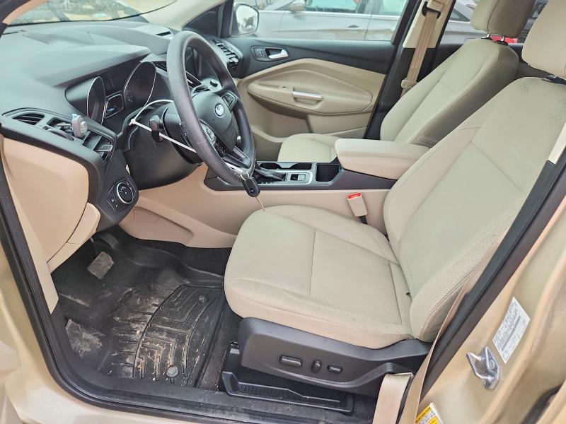62963466 :رقم المزاد ، 1FMCU0GD6HUE92835 vin ، 2017 Ford Escape مزاد بيع
