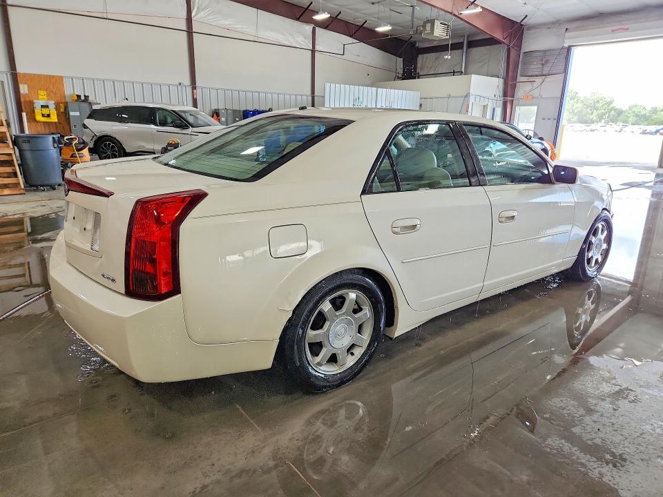 2003 Cadillac Cts მანქანა იყიდება აუქციონზე, vin: 1G6DM57NX30165906, აუქციონის ნომერი: 61957986