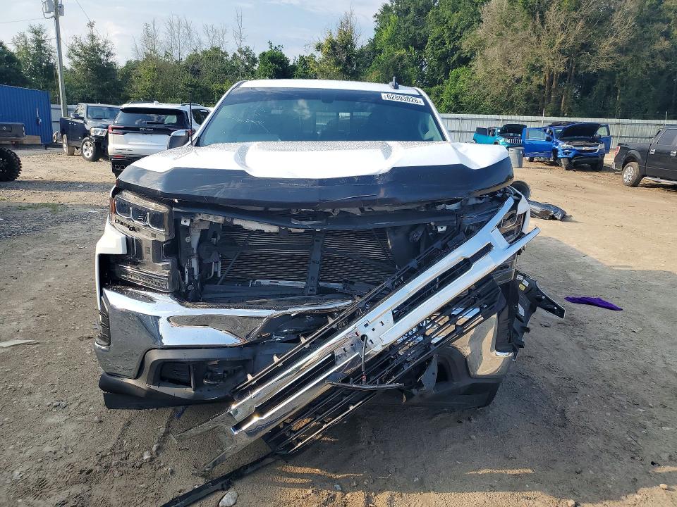 Auction sale of the 2021 Chevrolet Silverado, vin: 3GCUYDET8MG206320, lot number: 62893026
