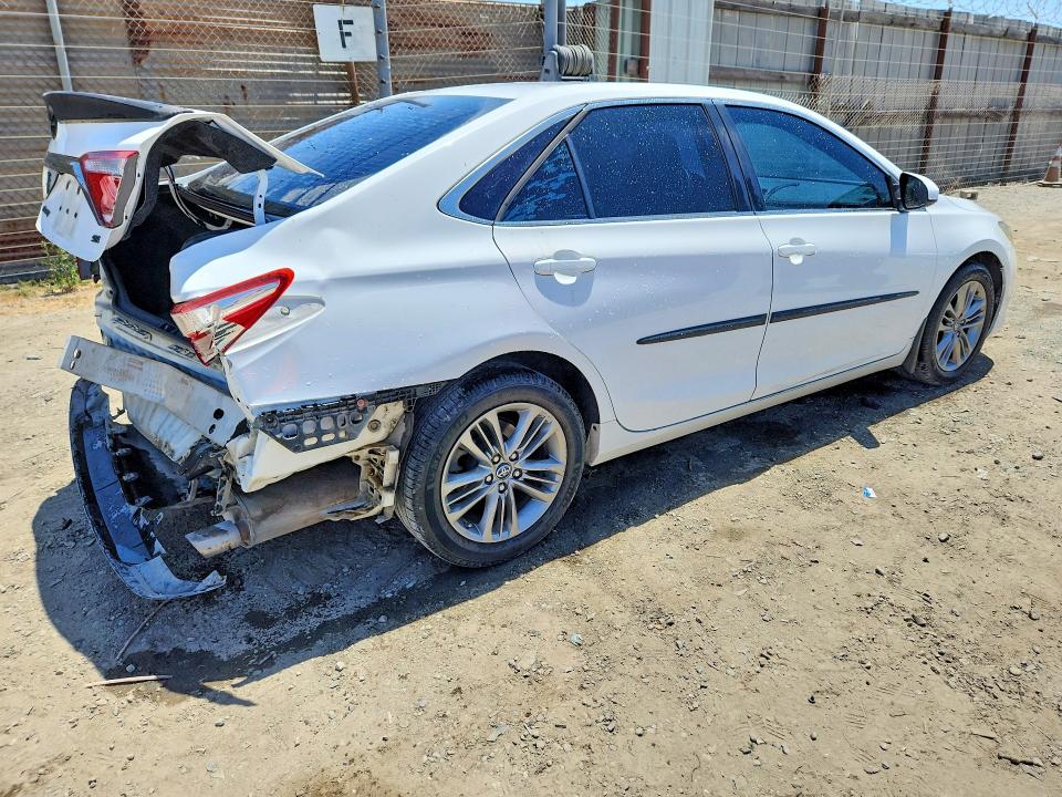 Продаж на аукціоні авто 2016 Toyota Camry, vin: 4T1BF1FK2GU237951, номер лоту: 60673116