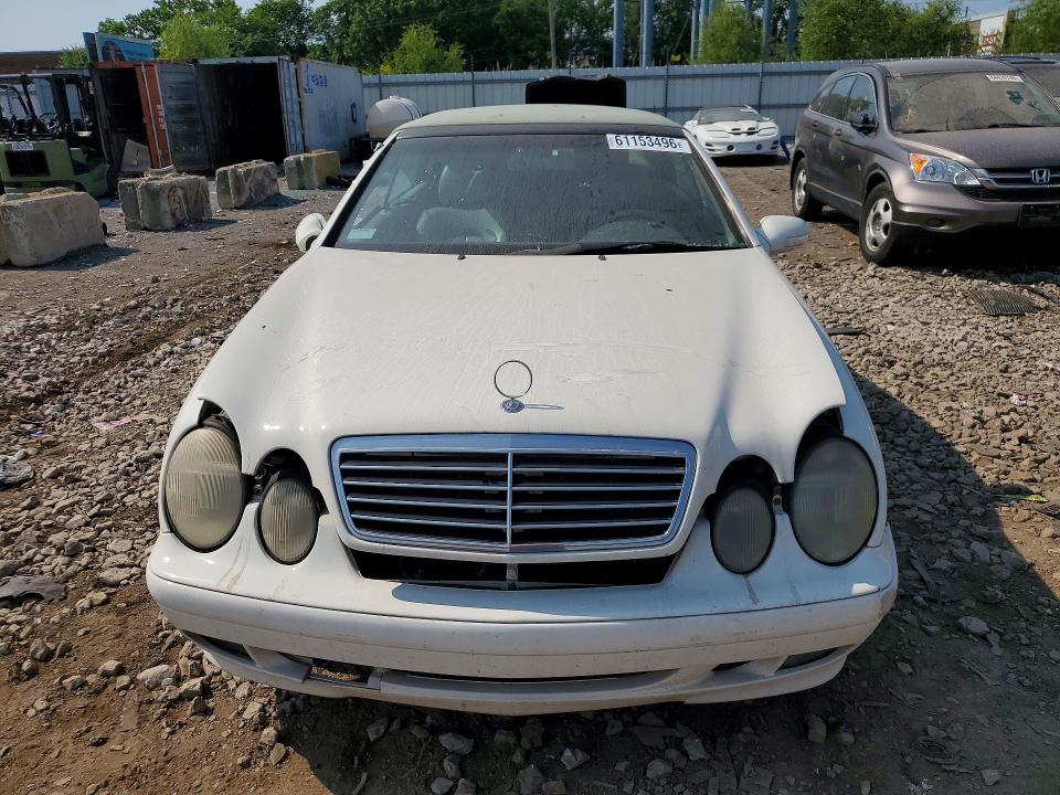Продажа на аукционе авто 2002 Mercedes-benz Clk, vin: WDBLK65G52T102796, номер лота: 61153496
