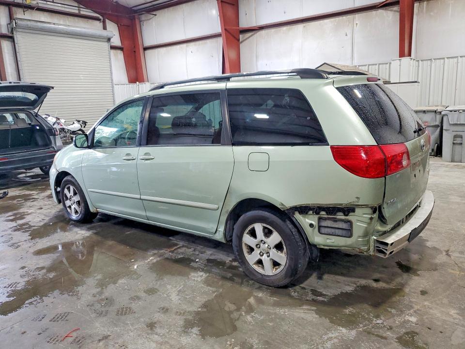 2008 Toyota Sienna მანქანა იყიდება აუქციონზე, vin: 5TDZK23C08S116732, აუქციონის ნომერი: 62705006
