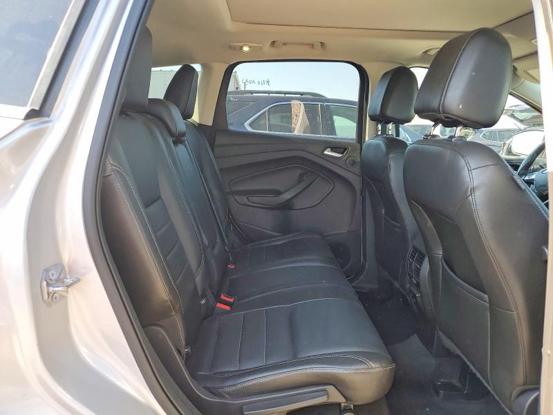 Продаж на аукціоні авто 2015 Ford Escape, vin: 1FMCU9J9XFUB23305, номер лоту: 61015166