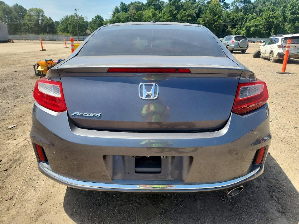 Продажа на аукционе авто 2015 Honda Accord, vin: 1HGCT1B86FA004250, номер лота: 61700256