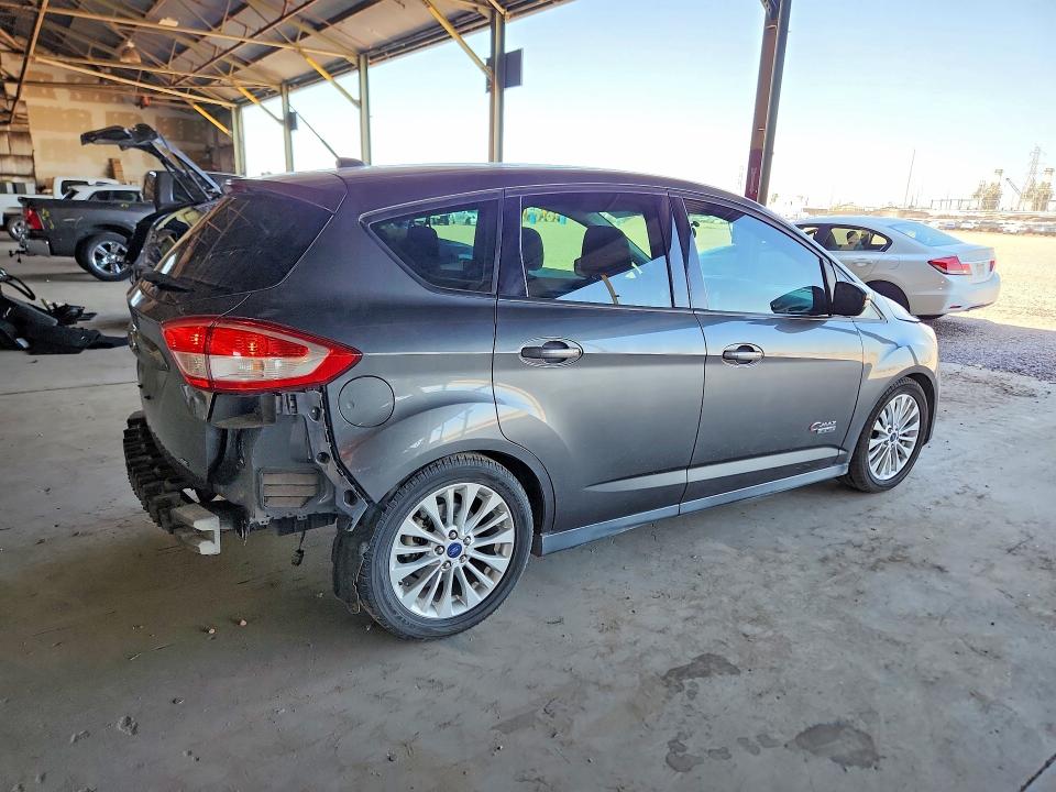 60090616 :رقم المزاد ، 1FADP5EU5HL105753 vin ، 2017 Ford C-max مزاد بيع