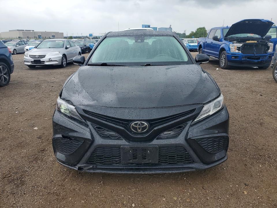 63508646 :رقم المزاد ، 4T1G11AK5PU077849 vin ، 2023 Toyota Camry مزاد بيع