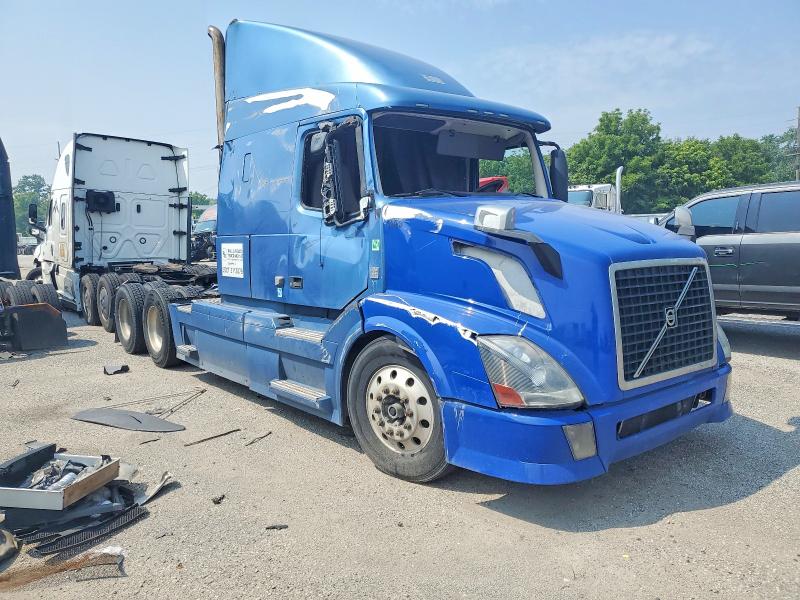 2014 Volvo Vn მანქანა იყიდება აუქციონზე, vin: 4V4NC9EG7EN153626, აუქციონის ნომერი: 57053506