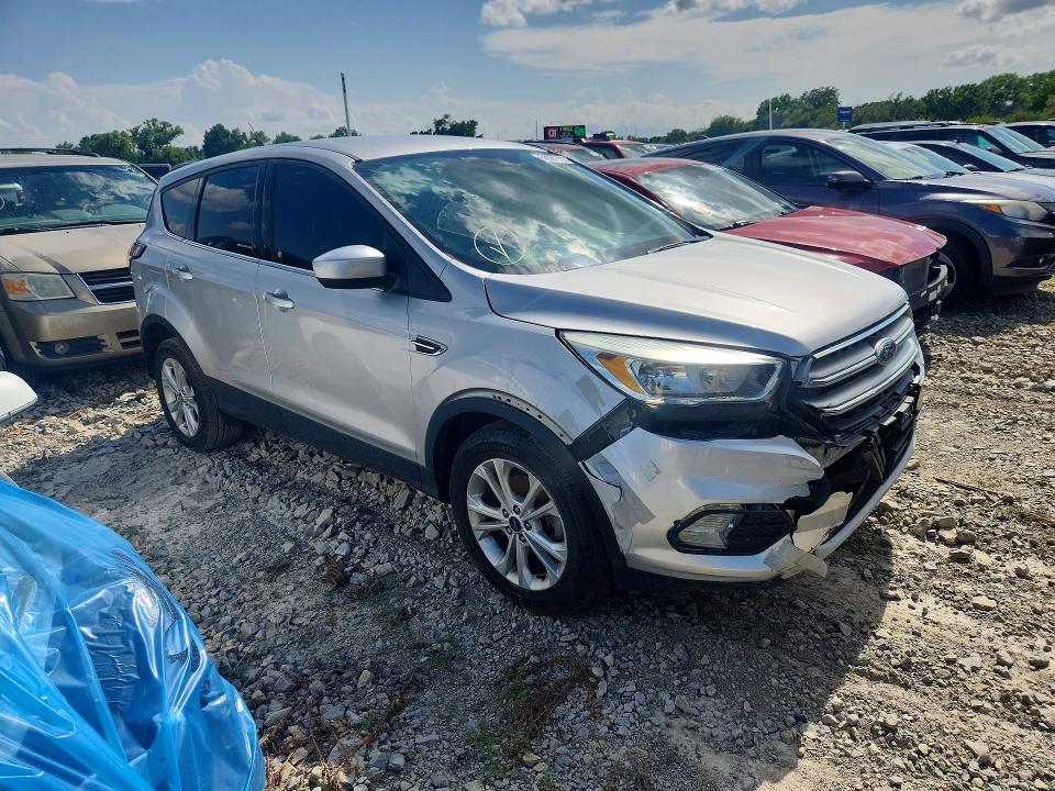 Продаж на аукціоні авто 2017 Ford Escape, vin: 1FMCU0GD9HUB87894, номер лоту: 59581726