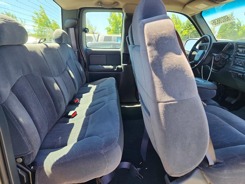 60028636 :رقم المزاد ، 2GCEK19T921401931 vin ، 2002 Chevrolet Silverado مزاد بيع