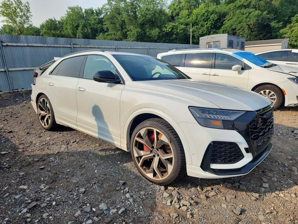 Продаж на аукціоні авто 2022 Audi Rs Q8, vin: WU1ARBF16ND012596, номер лоту: 61335086