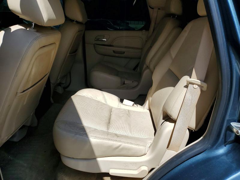 60081766 :رقم المزاد ، 1GYEC63858R199131 vin ، 2008 Cadillac Escalade مزاد بيع