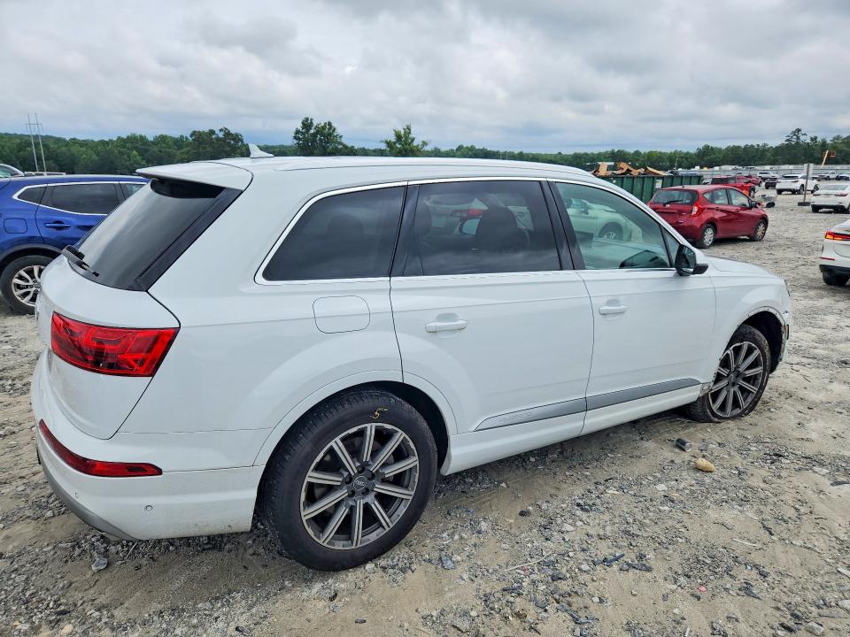 60750076 :رقم المزاد ، WA1LAAF76KD015001 vin ، 2019 Audi Q7 مزاد بيع