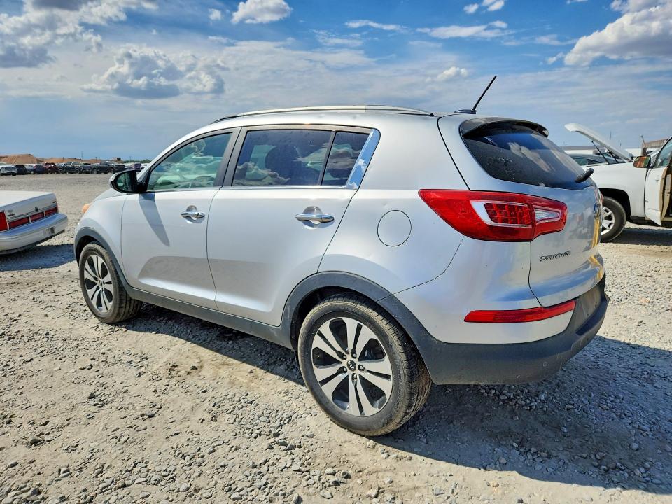 60722086 :رقم المزاد ، KNDPCCA21C7172251 vin ، 2012 Kia Sportage مزاد بيع