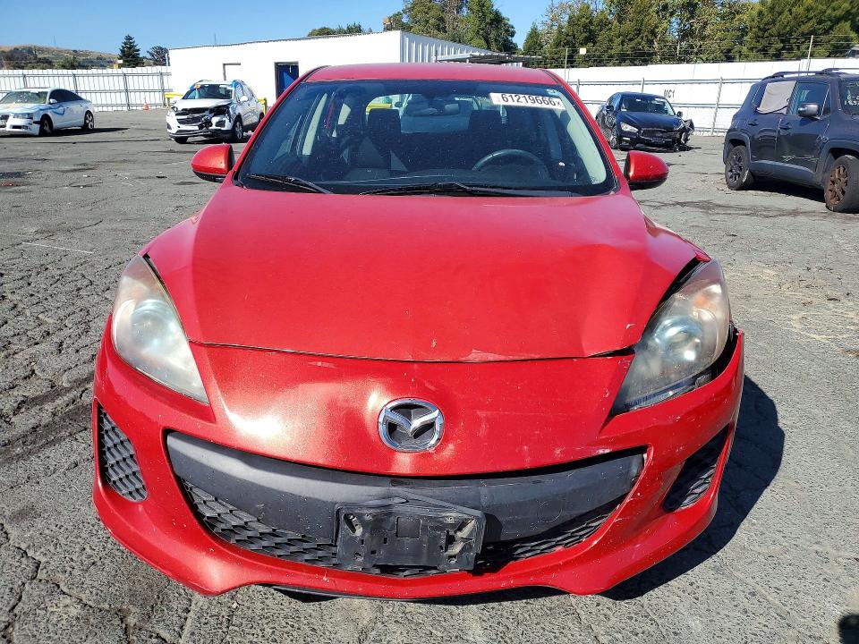 2013 Mazda 3 მანქანა იყიდება აუქციონზე, vin: JM1BL1LP4D1821276, აუქციონის ნომერი: 61219666