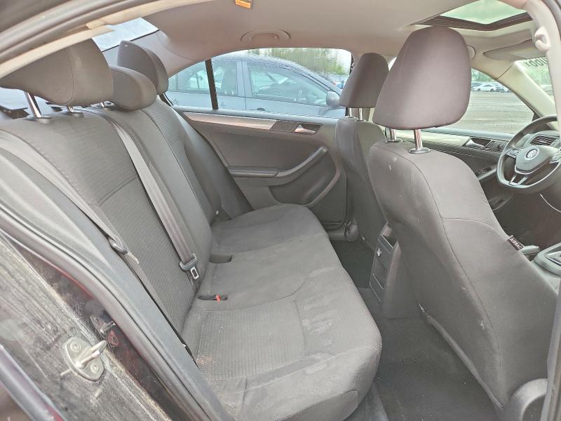 61702066 :رقم المزاد ، 3VW2K7AJ3FM419658 vin ، 2015 Volkswagen Jetta مزاد بيع