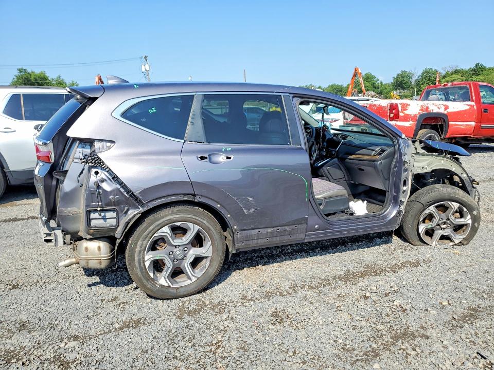 62223566 :رقم المزاد ، 7FARW2H52JE067515 vin ، 2018 Honda Cr-v مزاد بيع
