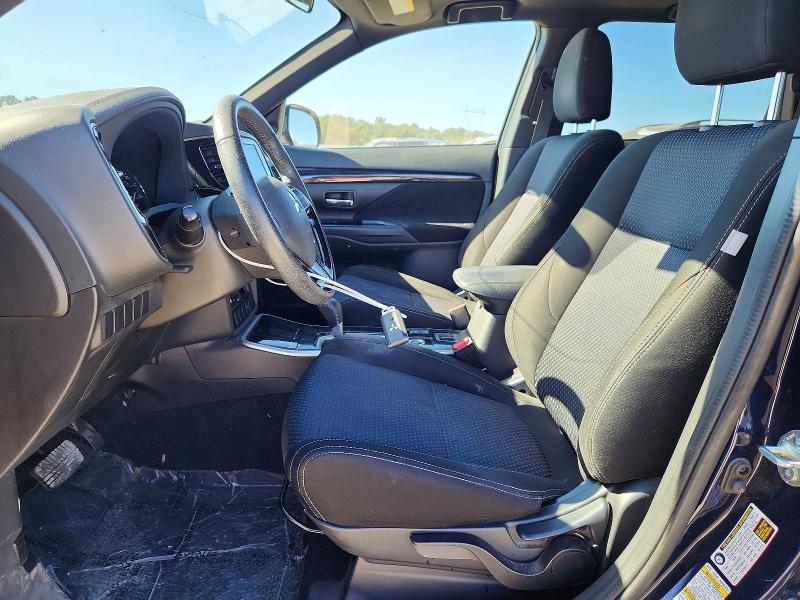 61799796 :رقم المزاد ، JA4AZ3A31JZ053513 vin ، 2018 Mitsubishi Outlander مزاد بيع
