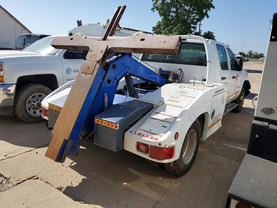 61568796 :رقم المزاد ، 1GB4KZCGXEF117764 vin ، 2014 Chevrolet Silverado مزاد بيع
