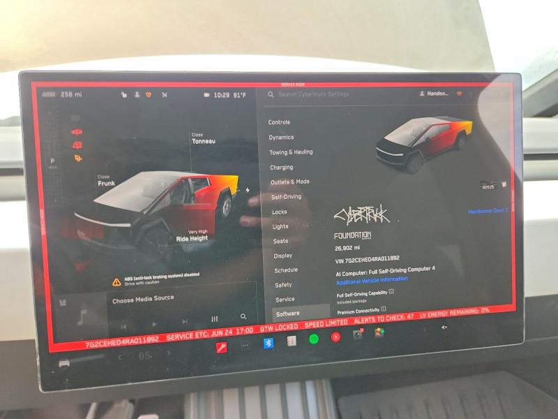 2024 Tesla Cybertruck მანქანა იყიდება აუქციონზე, vin: 7G2CEHED4RA011892, აუქციონის ნომერი: 61803466