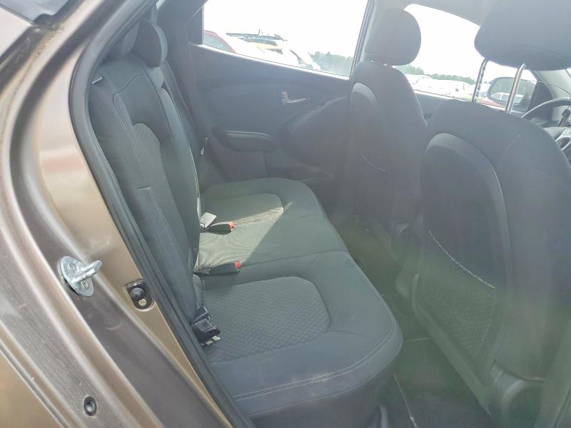 60371036 :رقم المزاد ، KM8JT3AC0CU357581 vin ، 2012 Hyundai Tucson مزاد بيع