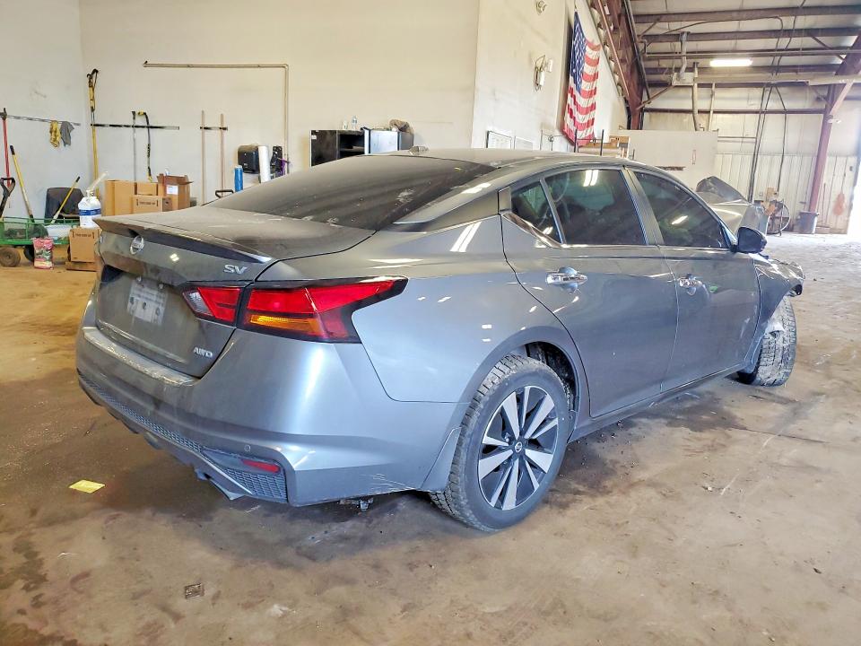 2021 Nissan Altima მანქანა იყიდება აუქციონზე, vin: 1N4BL4DWXMN311634, აუქციონის ნომერი: 61118416