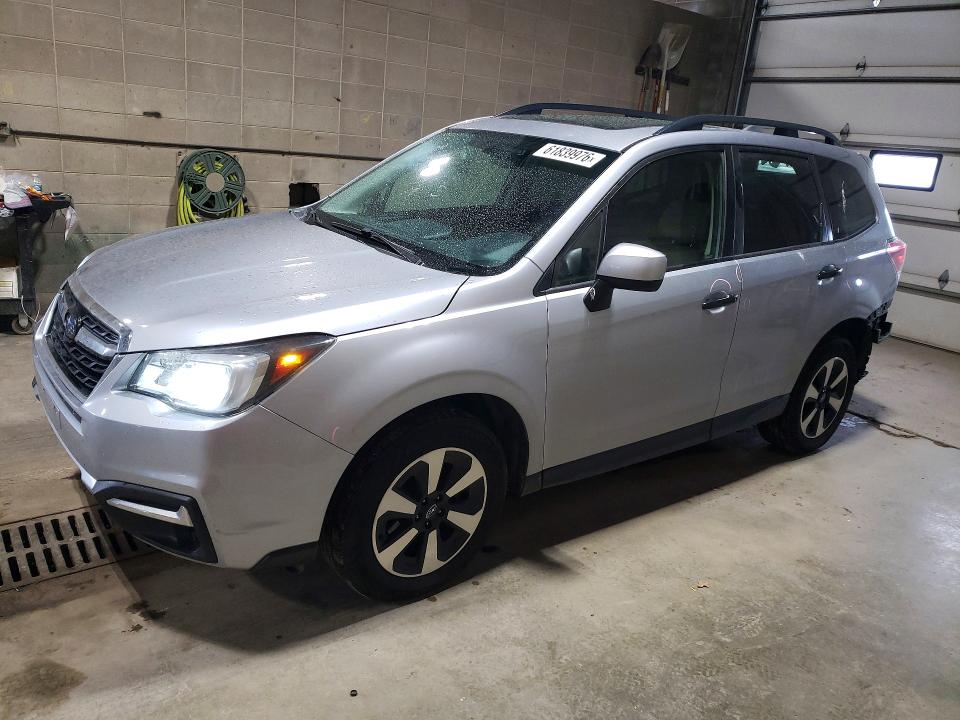 2017 Subaru Forester მანქანა იყიდება აუქციონზე, vin: JF2SJAEC5HH517386, აუქციონის ნომერი: 61839976