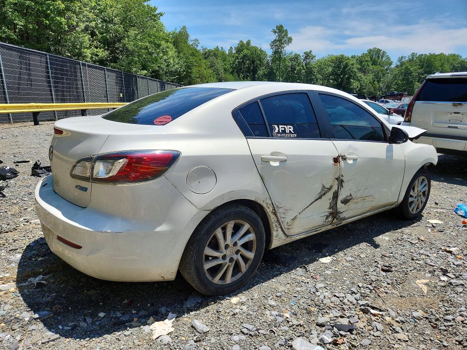 60744746 :رقم المزاد ، JM1BL1V81C1631133 vin ، 2012 Mazda 3 مزاد بيع