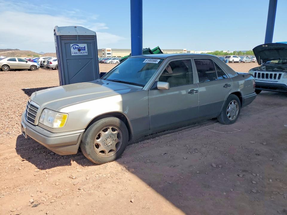 Auction sale of the 1995 Mercedes-benz E, vin: WDBEA32E3SC173248, lot number: 61955566