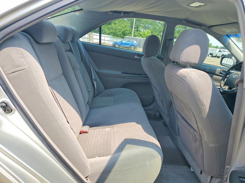 62828826 :رقم المزاد ، 4T1BE32KX5U091879 vin ، 2005 Toyota Camry مزاد بيع
