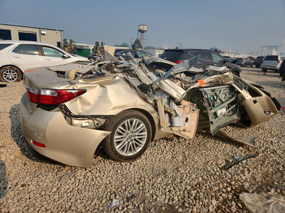 Продажа на аукционе авто 2015 Lexus Es, vin: JTHBK1GG3F2199956, номер лота: 61156786