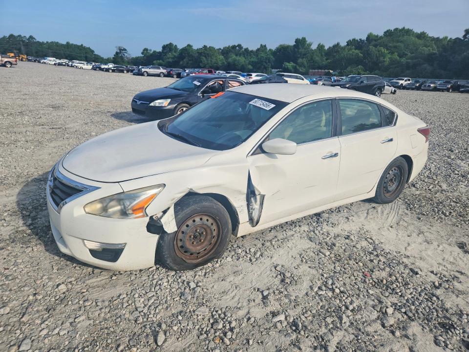 2015 Nissan Altima მანქანა იყიდება აუქციონზე, vin: 1N4AL3AP9FC458948, აუქციონის ნომერი: 60715466