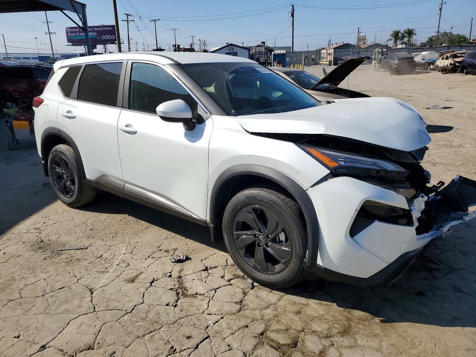 Продаж на аукціоні авто 2026 Nissan Rogue, vin: 5N1BT3BA4TC772717, номер лоту: 63154146